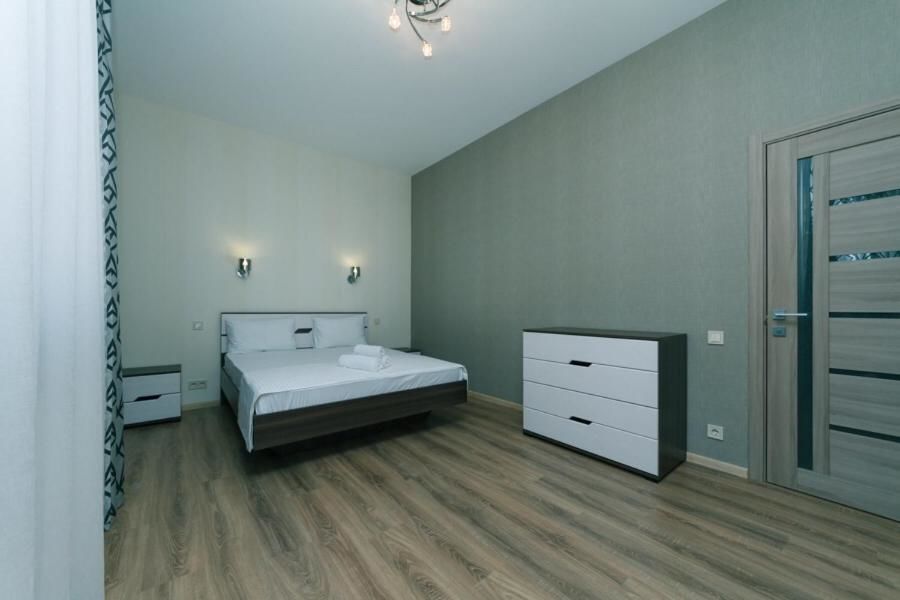 Апартаменты New spacious apartment. Obolonskaya Embankment. golf Club Киев-6