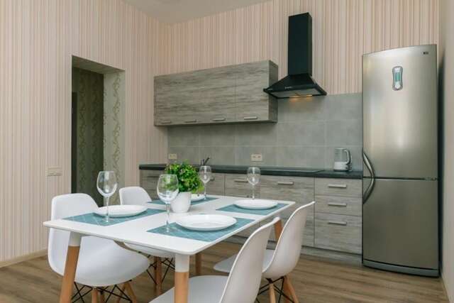 Апартаменты New spacious apartment. Obolonskaya Embankment. golf Club Киев-7